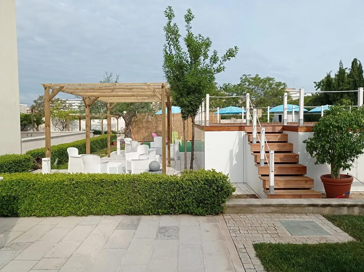 Ferienwohnung Casa Torre Di Specchio Con Piscina Bari